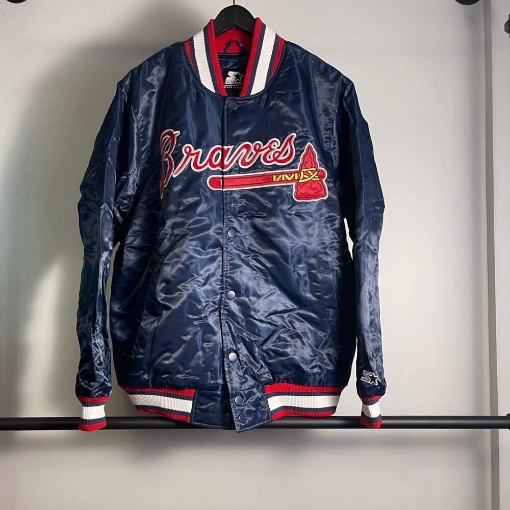 Starter Black Label Atlanta Braves satin jacket size L